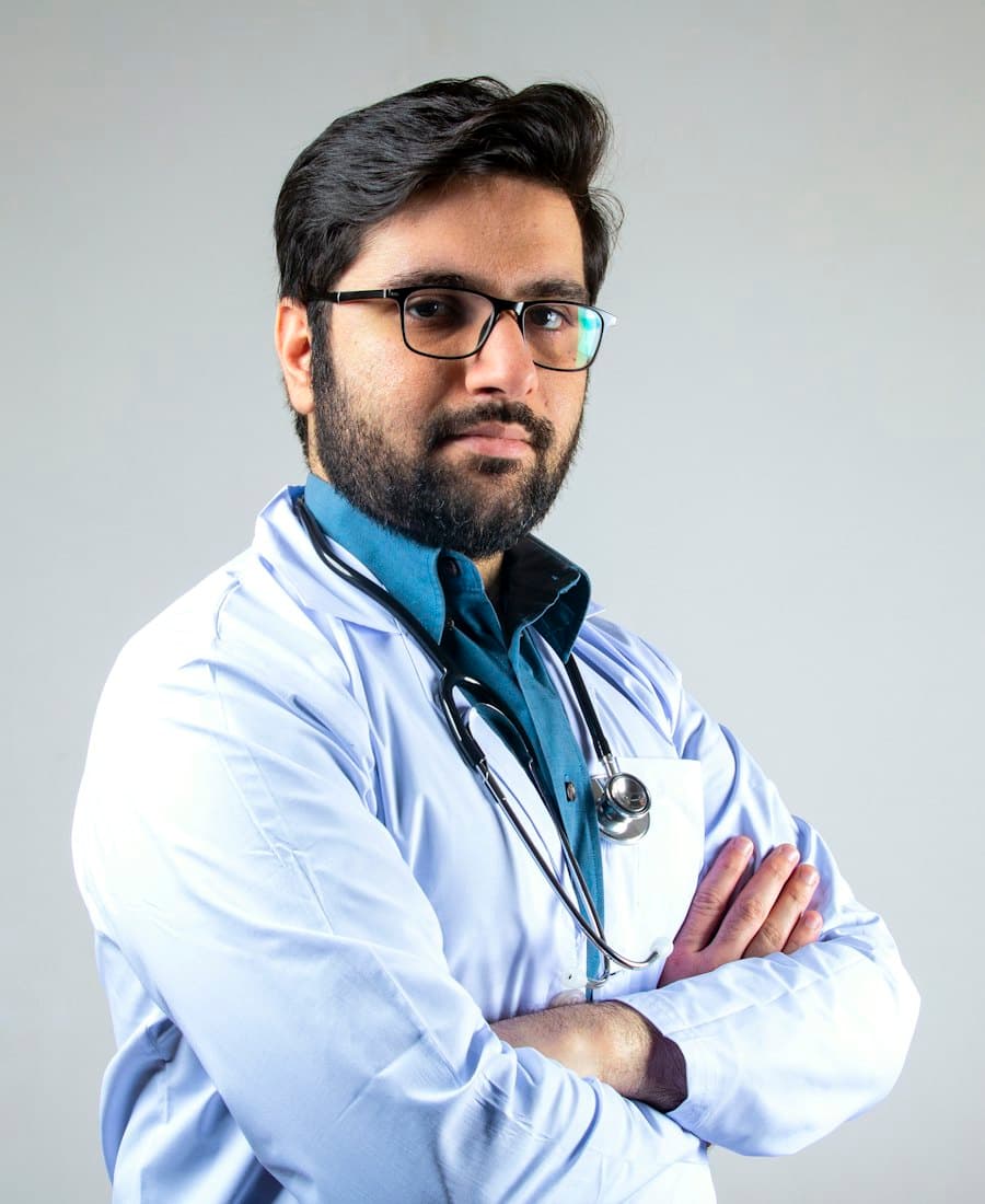 Dr. Rohan Mehta